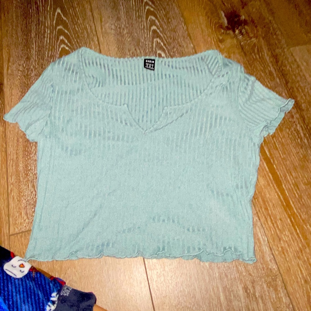SHEIN crop top light green size M